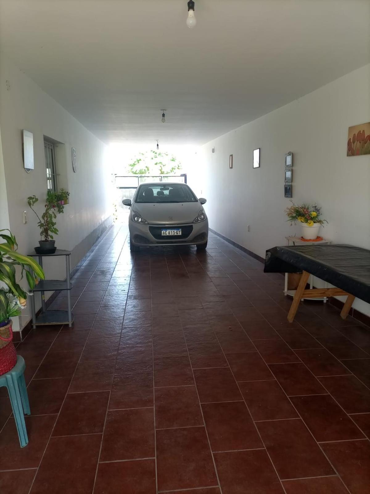 Casa Rubia Moreno *